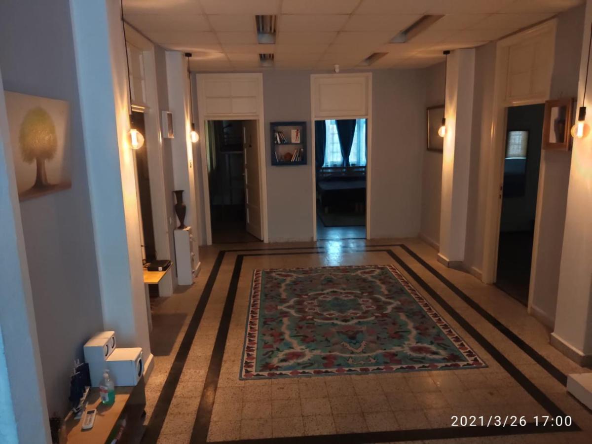 Huge Apartment Near To Bahai Garden Хайфа Екстер'єр фото
